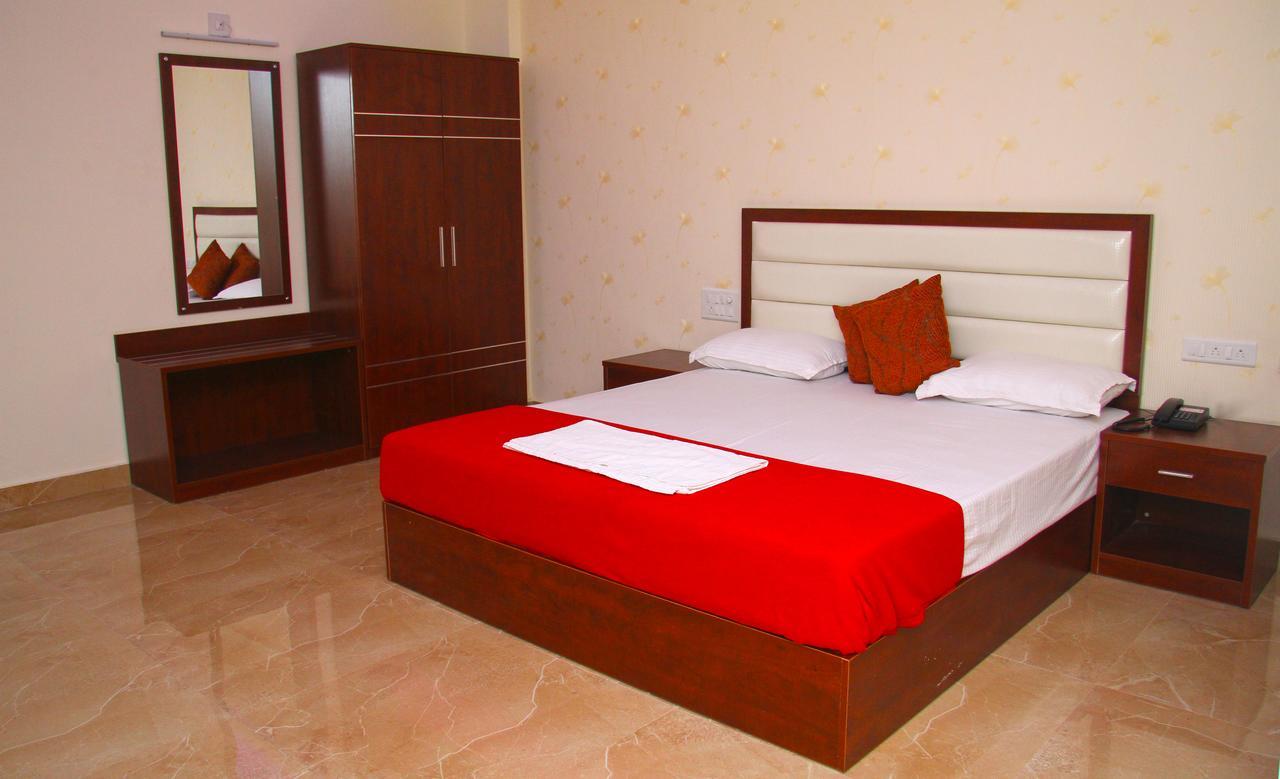 Hotel Kateel International Karkal Exterior foto